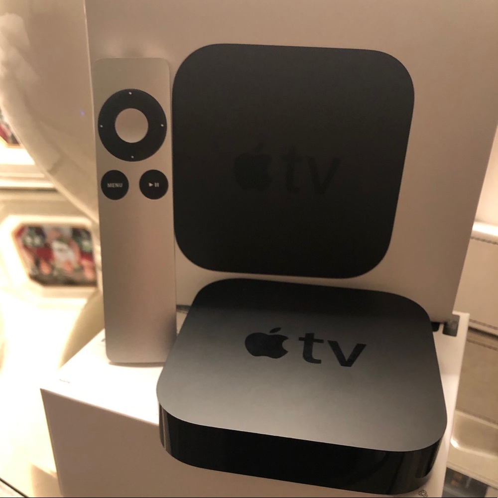 Apple TV (3rd Generation) A1469 Streaming Player